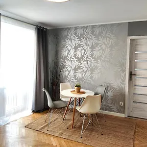 https://apartsystem-self-check-in-24h-heksagon.hotelswroclaw.com